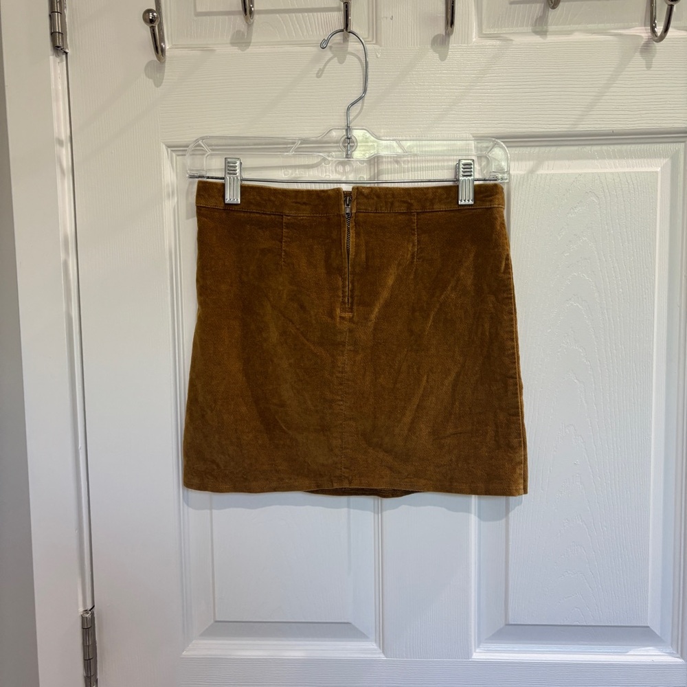Brandy Melville Skirt in Bronze Velveteen, Like New 😍 - Picture 9 of 11
